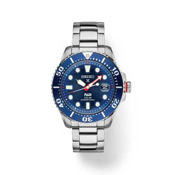 SEIKO Prospex Solar Diver SNE549